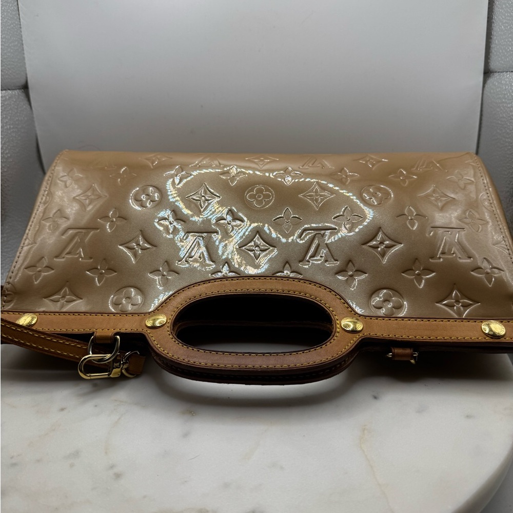 Louis Vuitton Vernis Roxbury with Detachable Shoulder Strap Authentic - Picture 5 of 14